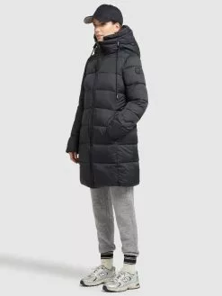 Khujo Wintermäntel Mantel TUULA Frauen Schwarz -Khujo Verkäufe 06f1dbfecf1bd1835a25681f8447acde