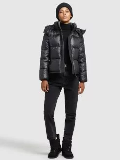 Khujo Winterjacken Jacke Valona Frauen Schwarz -Khujo Verkäufe 7e51b3e414707bafd0e043c2d98cc845