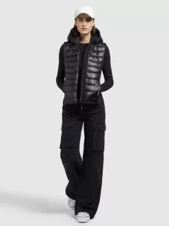 Khujo Westen Weste Fabia Frauen Schwarz -Khujo Verkäufe 97a13676eec2b38eb97c5853a45c4ec5