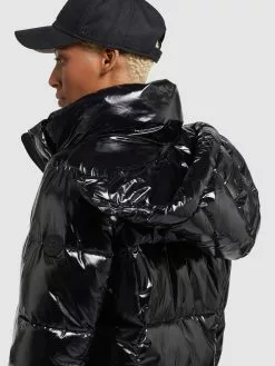 Khujo Wintermäntel Mantel Tonka Frauen Schwarz -Khujo Verkäufe 97e988db3c124ef944793bde6e70e7d4