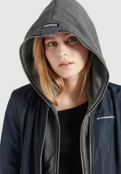 Khujo Winterjacken Jacke Larifa Frauen Nachtblau -Khujo Verkäufe c9fa7ffbe6080ee5d73e48e6ab61f75c