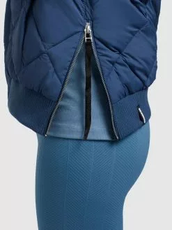 Khujo Übergangsjacken Jacke Leona Frauen Blau -Khujo Verkäufe e293bdfe7e965e62e23b287533366d33